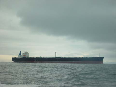 oil tanker oil tanker